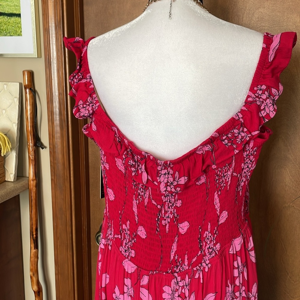 Floral Ruffle Red Dress - Picture 10 of 16